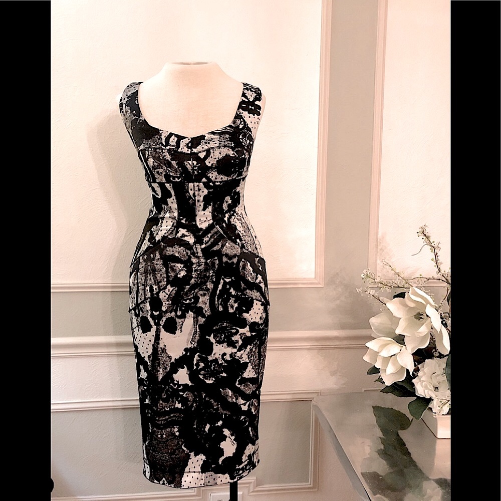 JUST CAVALLI-Bodycon Midi Dress sz 40-*LUXURY DESIGNER *AUTHENTIC*LIKE NEW*Italy